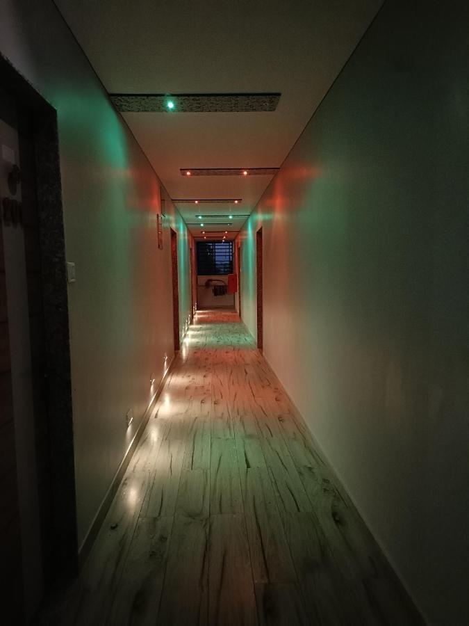 Hotel Jb Star Māndvi 外观 照片